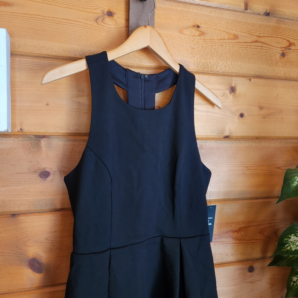 Lulus 💜‎ Black Cutout and About Black Skater Dress Stretch Fit & Flare Pleats L - Picture 2 of 10
